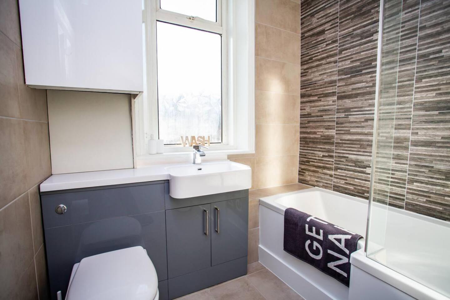 فندق West Beck House - Newcastle 2 نورث شيلدز المظهر الخارجي الصورة